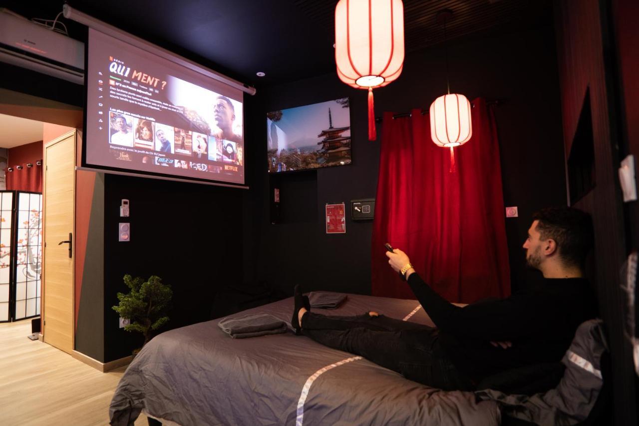 Апартаменти Capsule Japon - Jacuzzi - Netflix & Ecran Cinema - Xbox Trith-Saint-Leger Екстер'єр фото