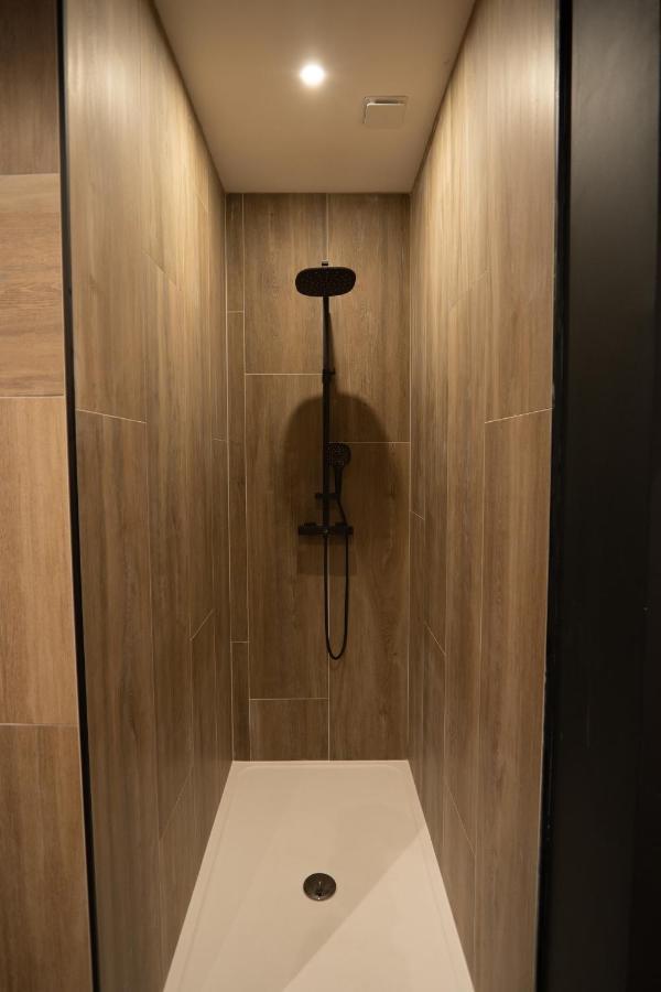 Апартаменти Capsule Japon - Jacuzzi - Netflix & Ecran Cinema - Xbox Trith-Saint-Leger Екстер'єр фото