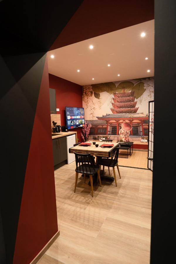 Апартаменти Capsule Japon - Jacuzzi - Netflix & Ecran Cinema - Xbox Trith-Saint-Leger Екстер'єр фото